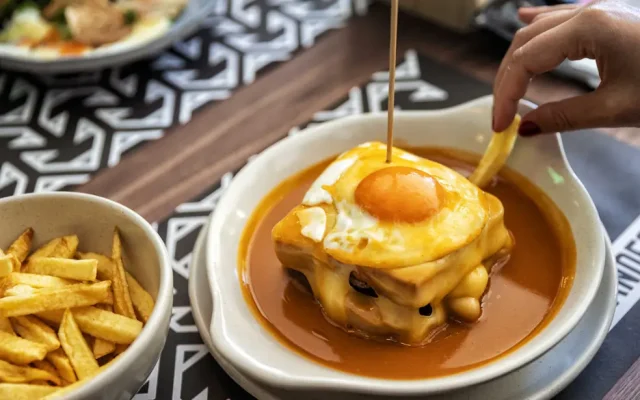 Francesinha à Modo do Porto DELICIOSA e Muito Fácil de Fazer