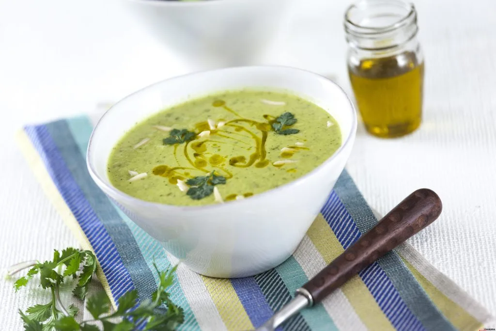 Creme-de-Courgete-e-Coentros-