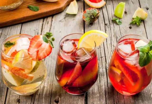 Diversas Batidas de Vinho com Frutas: Deliciosas Receitas para Refrescar seu Paladar