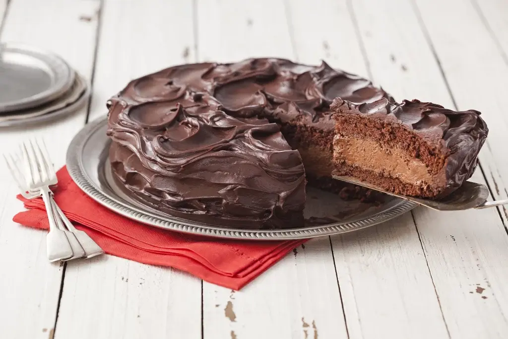 bolo-mousse-de-chocolate