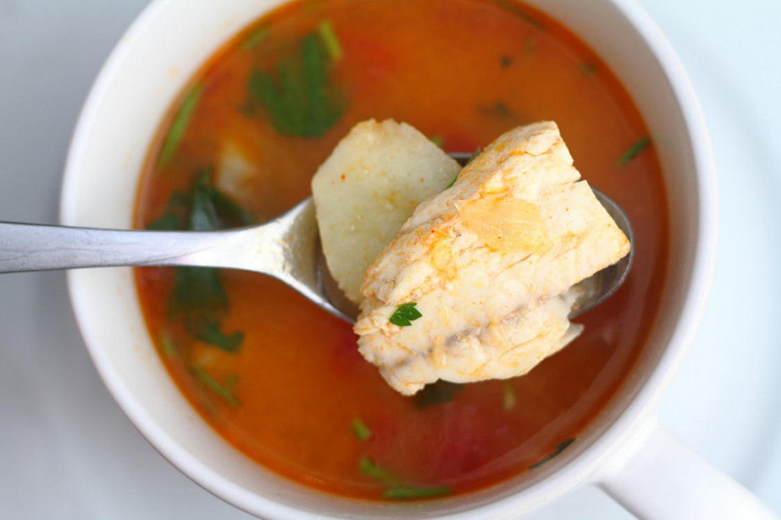 Sopa-de-tomate-de-bacalhau-deliciosa