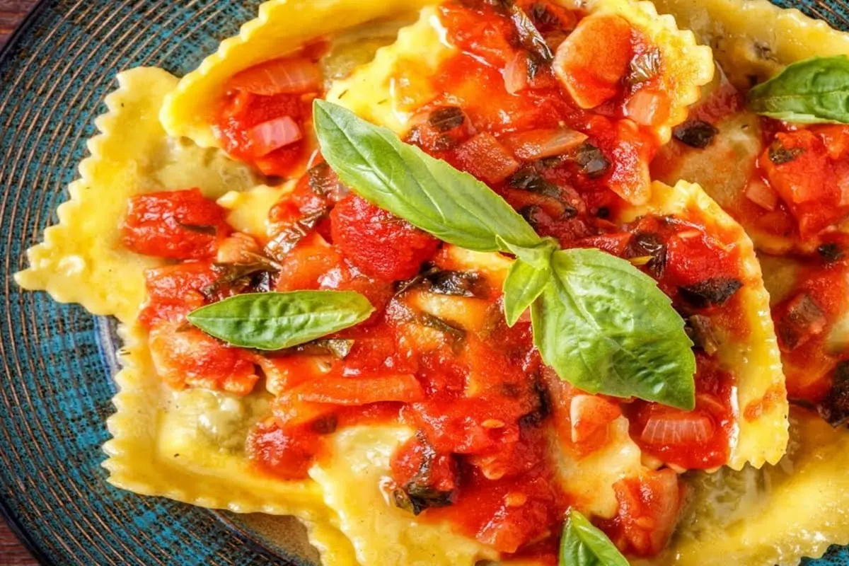 ravioli com massa de pastel