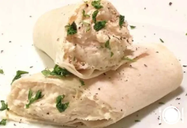 Wrap de Frango com Molho Gorgonzola: Uma Refeição Rápida e Cheia de Sabor