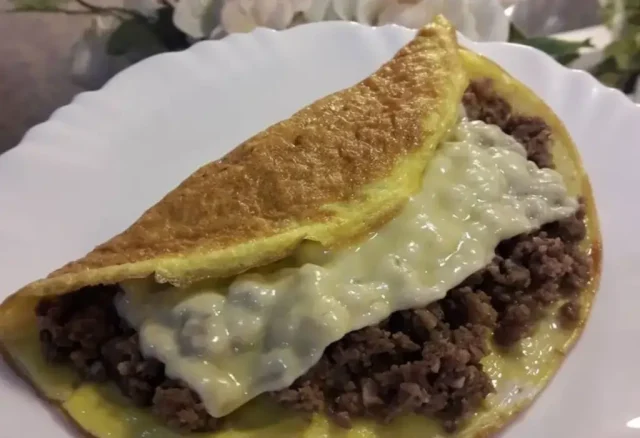 Como fazer Omelete de Carne Moída?