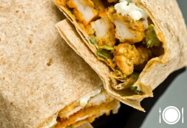 Wrap de Frango com Curry e Maçã: Uma Explosão de Sabores no Seu Lanche!