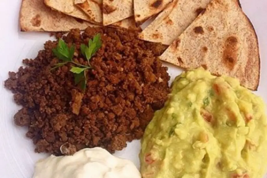 guacamole com carne moída