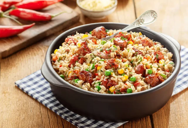 Arroz Carreteiro com Linguiça