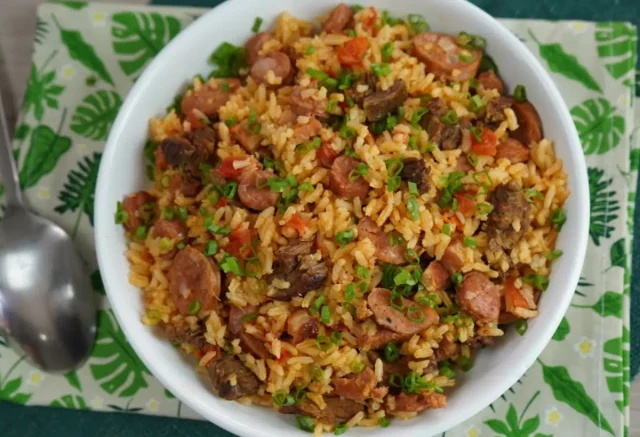 Arroz Carreteiro com Sobras de Churrasco