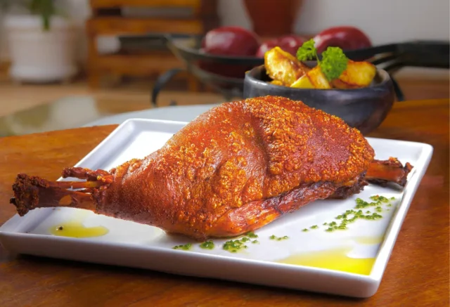 Pernil Assado: Suculento e Irresistível para Sua Mesa de Festa