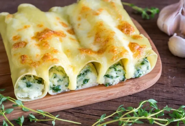 Como fazer canelones de espinafres e ricota?